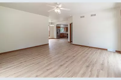 N4816 County Road B, New London, WI 54961 - Photo 20