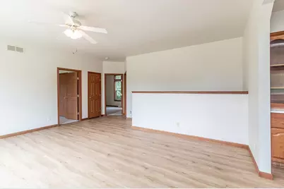 N4816 County Road B, New London, WI 54961 - Photo 8