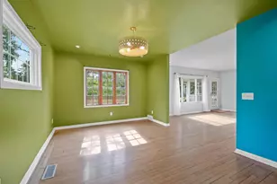 705 Lakeshore Dr, Kewaunee, WI 54216 - Photo 6