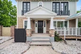 705 Lakeshore Dr, Kewaunee, WI 54216 - Photo 2