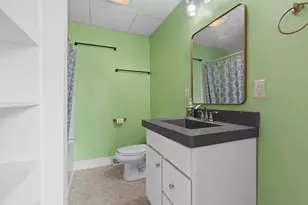 417 W Beacon Ave, New London, WI 54961 - Photo 14