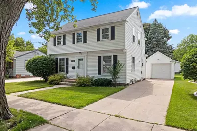 1727 N Clark Street, Appleton, WI 54911 - Photo 4