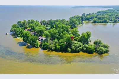 200 Lake Road, Menasha, WI 54952 - Photo 2