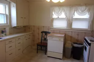 4208 10th St, Menominee, MI 49858 - Photo 4