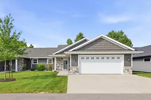 1865 Southbridge Rd, De Pere, WI 54115 - Photo 2