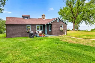 N6491 Harrison Rd, Hilbert, WI 54129 - Photo 4