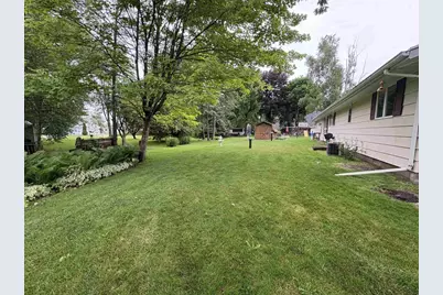 205 N Meyer Street, Cecil, WI 54111 - Photo 24