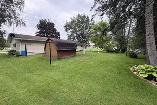 205 N Meyer St, Cecil, WI 54111 - Photo 26