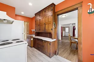 47 E 14th St, Clintonville, WI 54929 - Photo 10