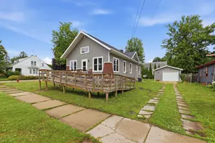 47 E 14th St, Clintonville, WI 54929 - Photo 1