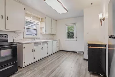 910 Wilson Avenue, Green Bay, WI 54303 - Photo 6