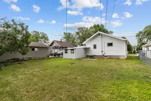 289 Ledgeview Ave, Fond du Lac, WI 54935 - Photo 6