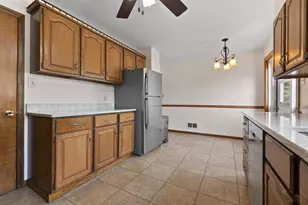 313 15th St, Fond du Lac, WI 54935 - Photo 14