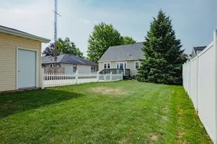 313 15th St, Fond du Lac, WI 54935 - Photo 6