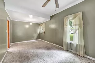 110 W Parker St, Weyauwega, WI 54983 - Photo 14