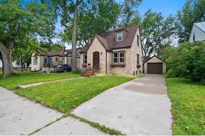 225 Gray Street, Green Bay, WI 54303 - Photo 30