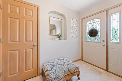 180 Chicago Court, Peshtigo, WI 54157 - Photo 6