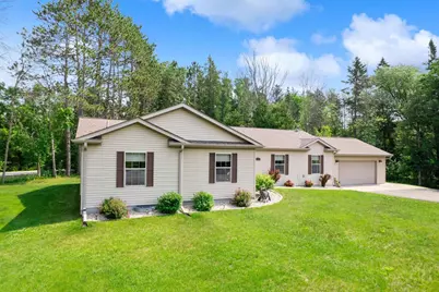 180 Chicago Court, Peshtigo, WI 54157 - Photo 1
