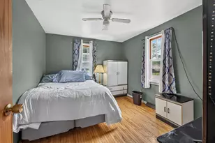 301 Burns St, Marinette, WI 54143 - Photo 12