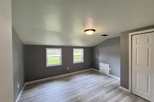 803 Demarest Ave, Waupaca, WI 54981 - Photo 10