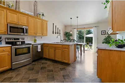 1843 Misty Moon Way, De Pere, WI 54115 - Photo 8
