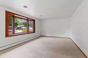 1203 Vly Vw Rd, Green Bay, WI 54304 - Photo 20