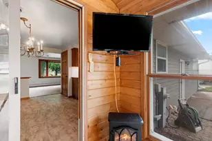1203 Vly Vw Rd, Green Bay, WI 54304 - Photo 16
