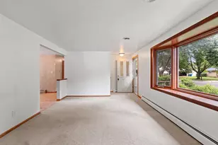 1203 Vly Vw Rd, Green Bay, WI 54304 - Photo 18