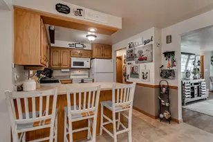 2112 S Oneida St, Green Bay, WI 54304 - Photo 12