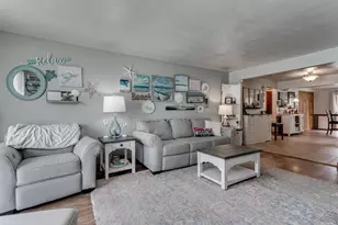 2112 S Oneida St, Green Bay, WI 54304 - Photo 6