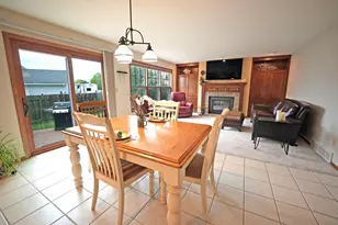 3911 Popple Ct, Green Bay, WI 54301 - Photo 10
