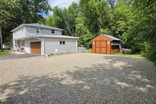 4020 N Ballard Rd, Appleton, WI 54913 - Photo 4