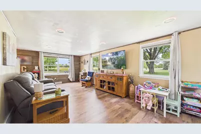 4020 N Ballard Road, Appleton, WI 54913 - Photo 10