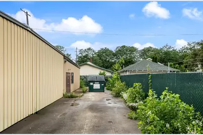 1138 State Street, Green Bay, WI 54304 - Photo 28