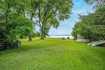 N7995 Lakeshore Drive, Fond du Lac, WI 54937 - Photo 6
