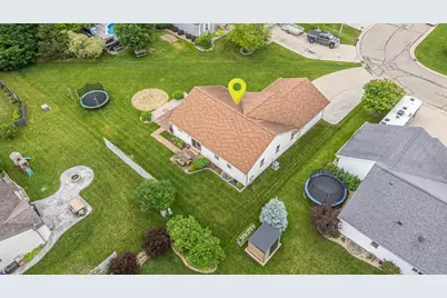 2315 Meadow Flower Court, Neenah, WI 54956 - Photo 46
