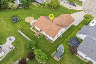 2315 Meadow Flower Ct, Neenah, WI 54956 - Photo 46