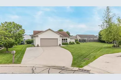 2315 Meadow Flower Court, Neenah, WI 54956 - Photo 2