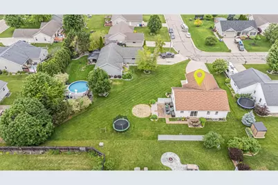 2315 Meadow Flower Court, Neenah, WI 54956 - Photo 44