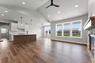 1430 Divinity Dr, De Pere, WI 54115 - Photo 6