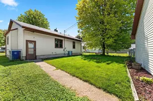 314 S Huron St, De Pere, WI 54115 - Photo 42