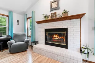 6383 Kelly Jo Dr, Abrams, WI 54101 - Photo 8