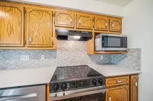 46 Kensington Ct, Appleton, WI 54915 - Photo 8