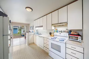 722 N Hawthorne Dr, Appleton, WI 54915 - Photo 8