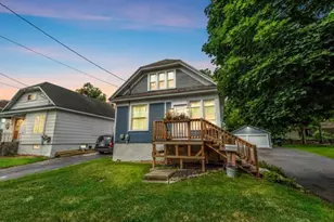 17 S Geneva Ave, Sturgeon Bay, WI 54235 - Photo 4