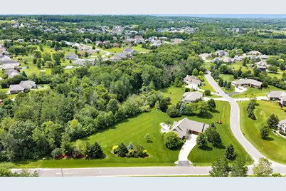 3570 Euro Lane, De Pere, WI 54115 - Photo 8