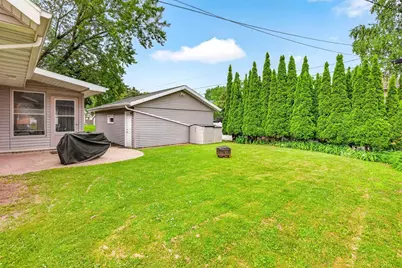 2001 N Douglas Street, Appleton, WI 54914 - Photo 42