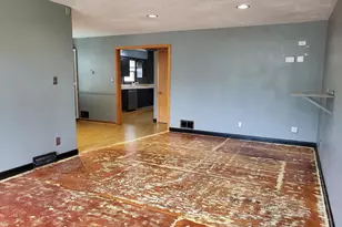 121 N Seymour St, Fond du Lac, WI 54935 - Photo 8