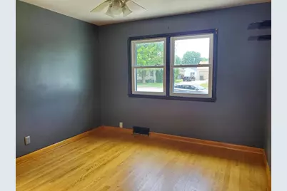 121 N Seymour Street, Fond du Lac, WI 54935 - Photo 16