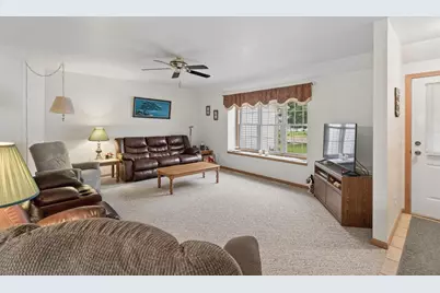 1123 Stillmeadow Lane, Menasha, WI 54952 - Photo 4